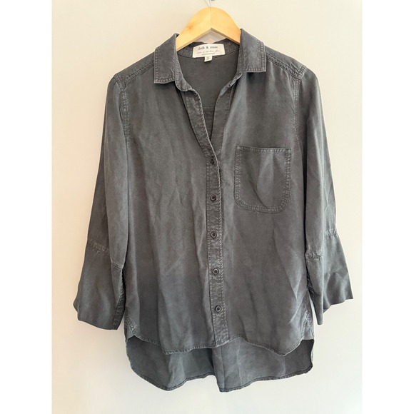cloth & stone Tops - Cloth &‎ Stone Anthro Button Down Top Bell Sleeve Gray Small